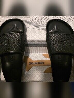 New In Box Unisex Birkenstock Barbados EVA Black Slides Sz 35